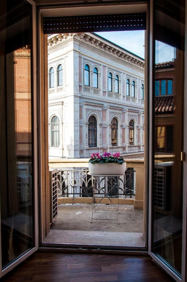 Liberty House, Bologna